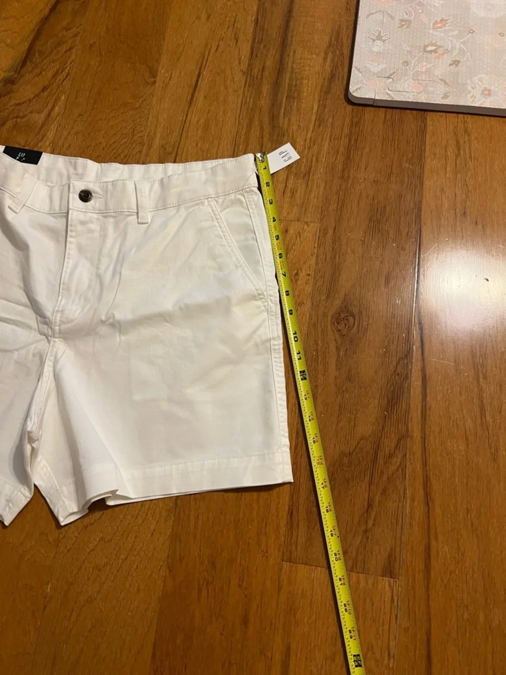 Gap shorts